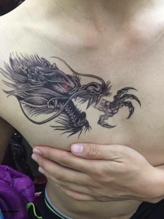 Hình xăm dán ( đầu rồng bé )