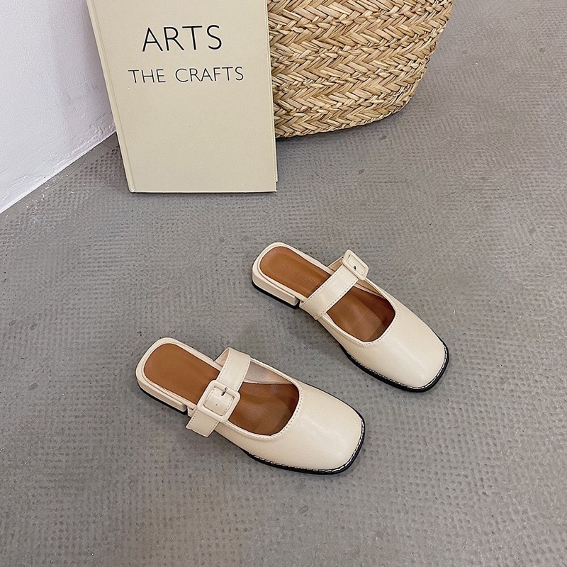 Giày sục Khuy thời trang nữ Ziu.bags Mũi Vuông Vintage Màu Đen/ Trắng Tiểu Thư Ziu.shoess