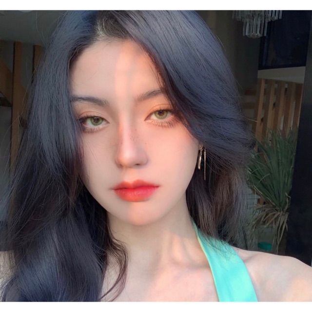 Lens Elizabeth Green