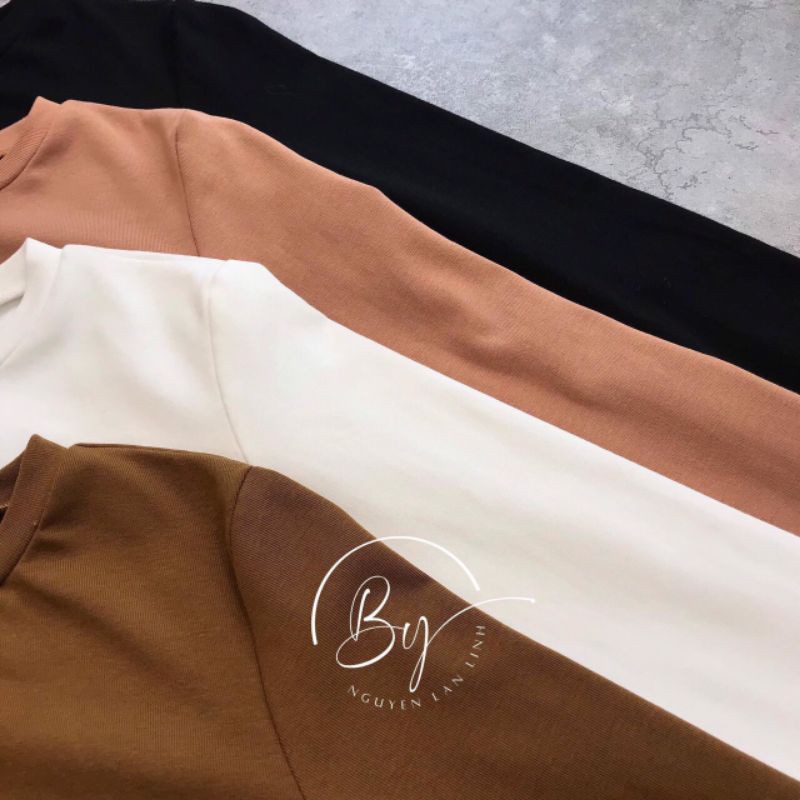 Áo thun trơn ôm body