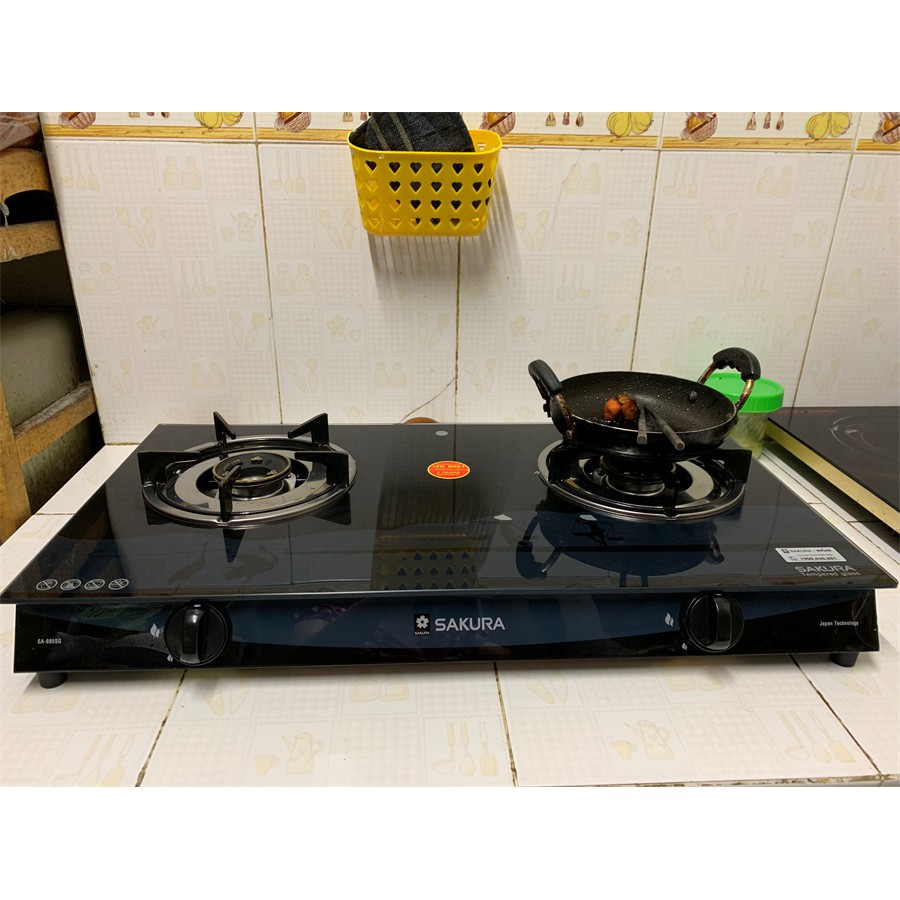 Bếp ga hàng trưng bày