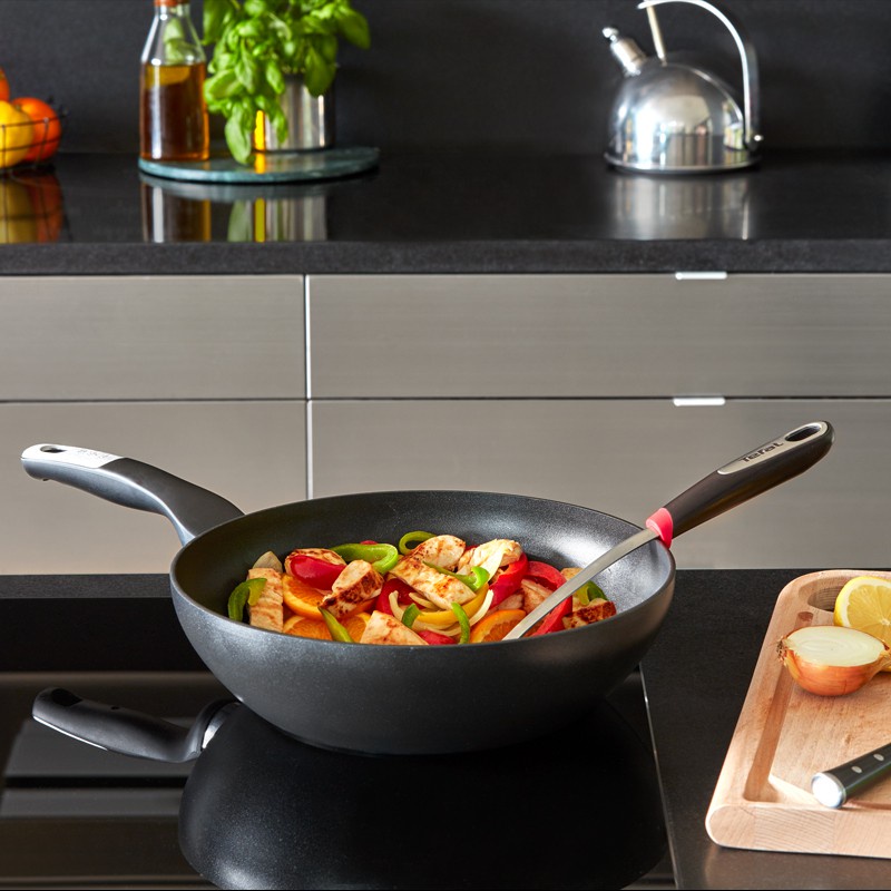 Chảo chiên sâu lồng Tefal Unlimited 28cm