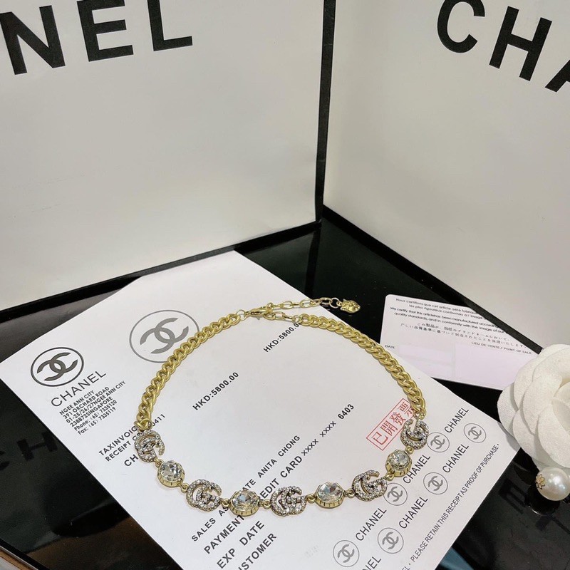 Choker guc! đính đá không bay màu sang chảnh