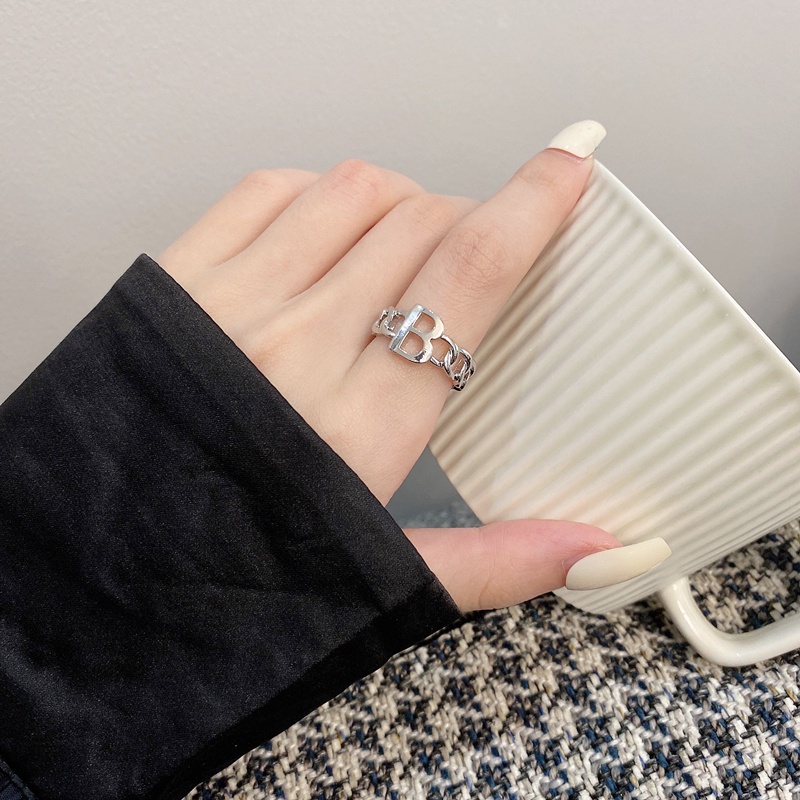 Nhẫn đeo tay kim loại khắc chữ B phong cách retro