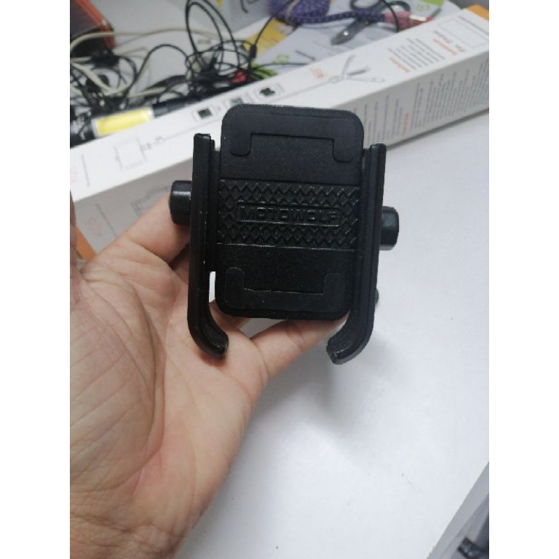 kẹp giá đỡ điện thoại trên xe máy MOTOWOLF siêu chắc | BigBuy360 - bigbuy360.vn