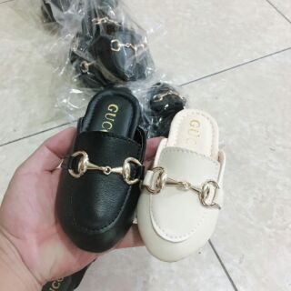 Sục da mềm dành cho bé gái