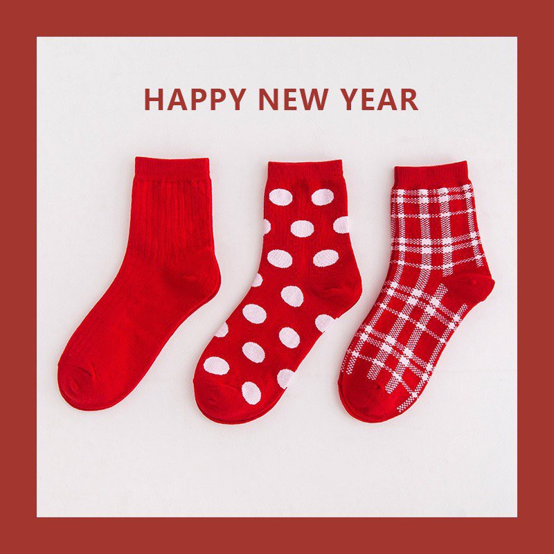 Tất cổ cao Bivota vớ nữ sắc đỏ Happy New Year độc đáo cực đẹp T111