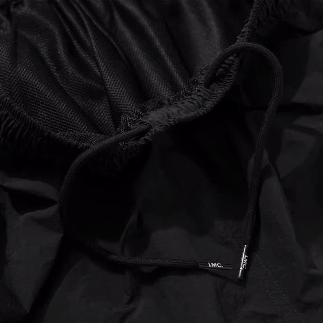 Quần short LMC