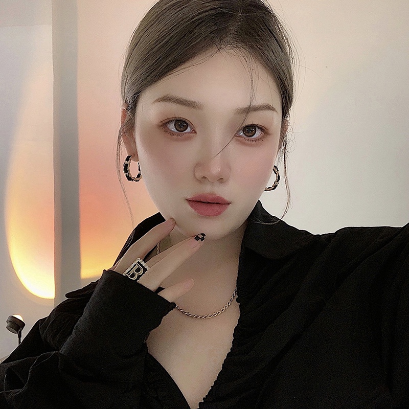 Khuyên Tai Dạng Vòng Hình Chữ C Bằng Nhung Bện Đơn Giản Thời Trang Hàn Quốc Dành Cho Bạn Nữ