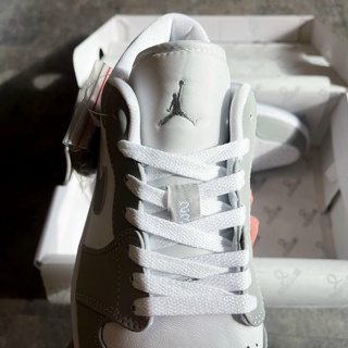 [ BD Sneaker ] Jordan 1 Low Wolf Grey
