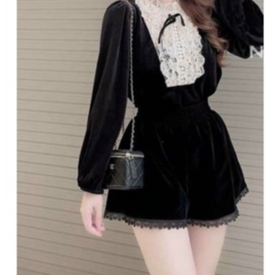 Quần sooc nhung gấu viền ren, ống phồng hot trend 2021