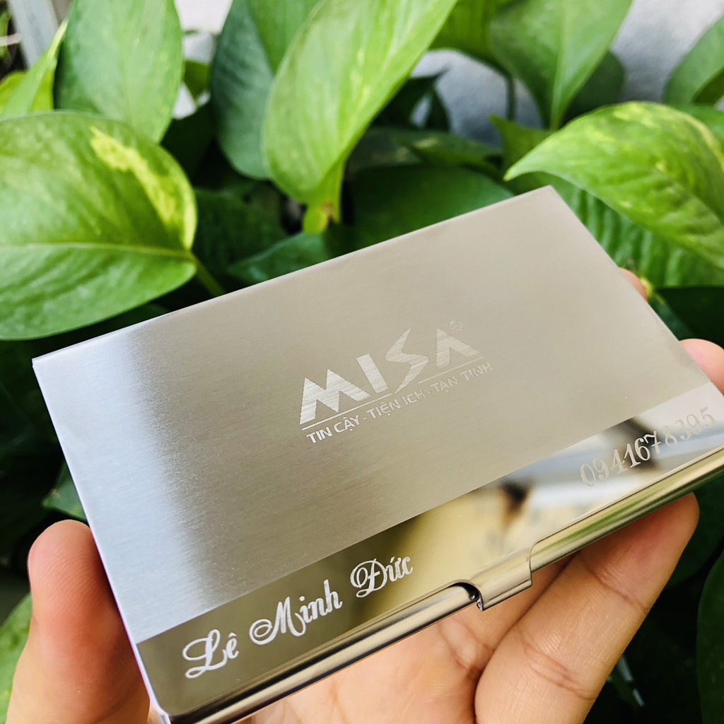 Hộp name card khắc theo yêu cầu lấy ngay, ví đựng danh thiếp khắc logo theo yêu cầu cho công ty MISA