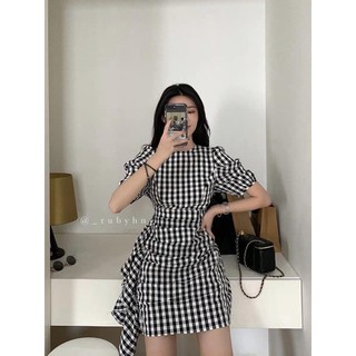 Váy bèo lệch