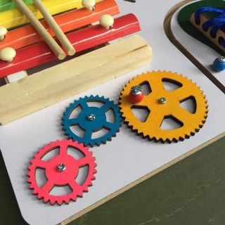 Đồ chơi giáo dục - Busy Board