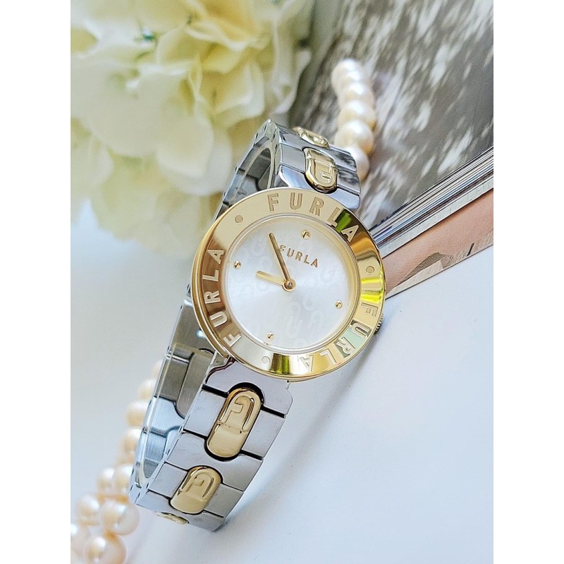 ▫Đồng hồ nữ Furla- thương hiệu thời trang nổi tiếng đến từ Italy .