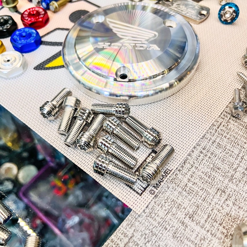 Ốc Salaya Trụ 10li25 vân thái ren thuận ren ngược 🇹🇭