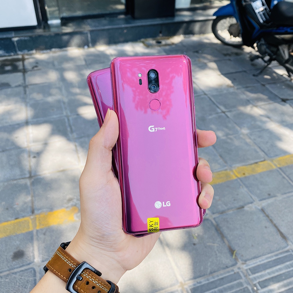 Điện thoại LG G7 ThinQ  chip Snapdragon 845, dùng 1 sim, hai màu xanh và đỏ - Bảo hành 6 tháng lỗi 1 đổi 1