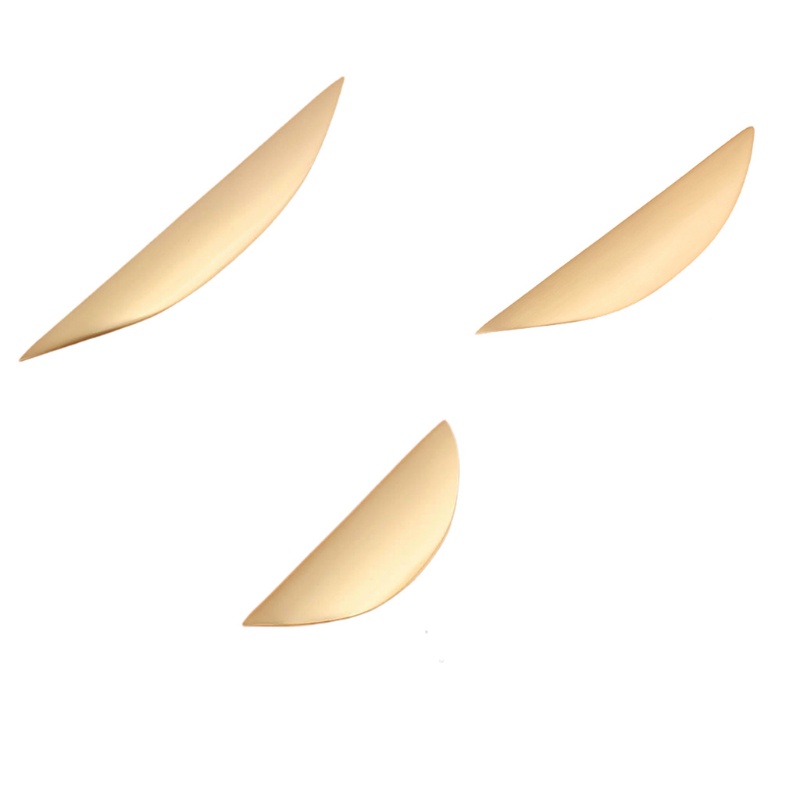 1 Tay Nắm Cửa Tủ Bằng Đồng Thau Hình Bán Nguyệt