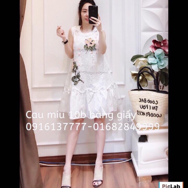 Váy ren đuôi cá thêu hoa nổi(bầu bì bon chen oki)