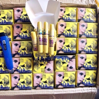 Mascara làm dày và cong mi