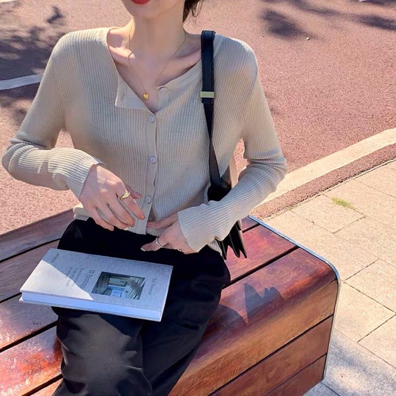 ÁO KHOÁC LEN TĂM CARDIGAN STYLE KOREAN | BigBuy360 - bigbuy360.vn