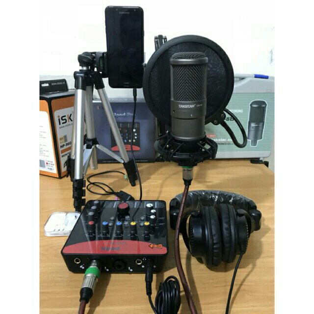 [Mã ELHACE giảm 4% đơn 300K] COMBO MIC THU ÂM TAKSTAR PC-SM8B + SOUND CARD ICON UPOD PRO full phụ kiện