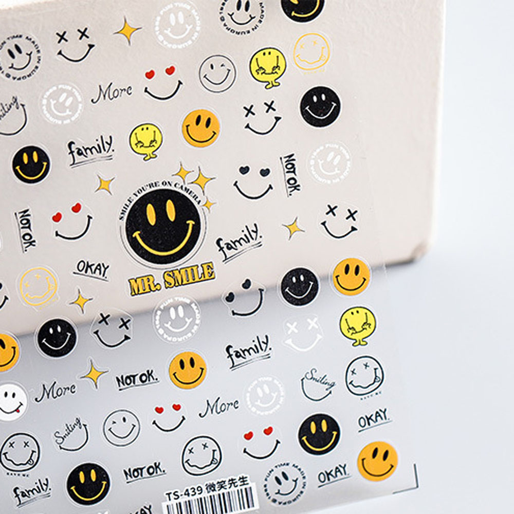 [Hàng mới về] Nhãn dán trang trí móng tay tự dính hình biểu tượng cảm xúc đáng yêu thời trang
