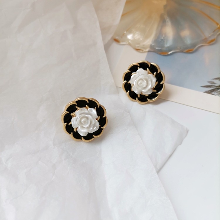 Khuyên tai kẹp không bấm lỗ chốt điều chỉnh K120 bằng hợp kim mạ vàng hình tròn bông hoa dáng ngắn Leous Accessories