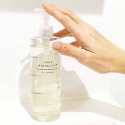 Dầu tẩy trang MUJI OIL CLEANSING