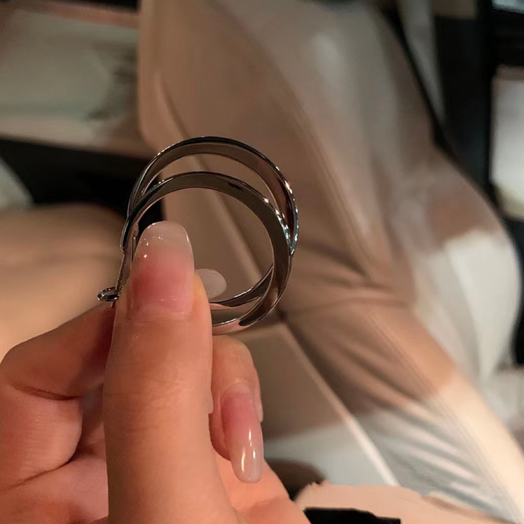 Khuyên Tai Nữ Hình Tròn Thời Trang Hàn