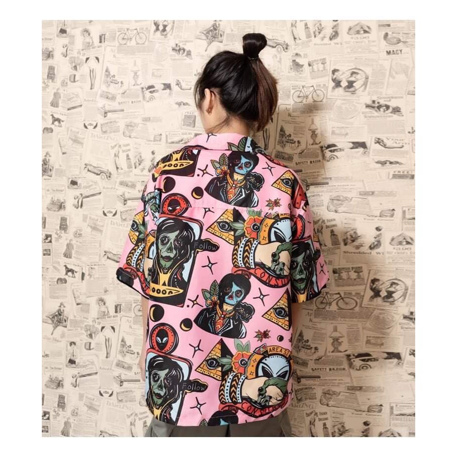 Áo sơ mi nam nữ oversize hình ZOOMBIE XAMH hồng
