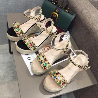 Giày sandal đế cối đính đá qccc