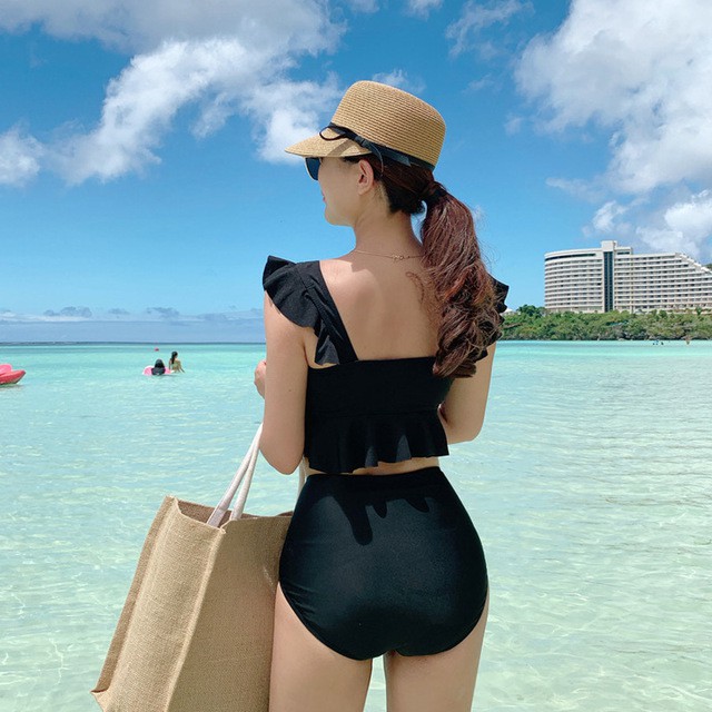 Bikini nhún bèo dễ thương ( kèm hình thật)