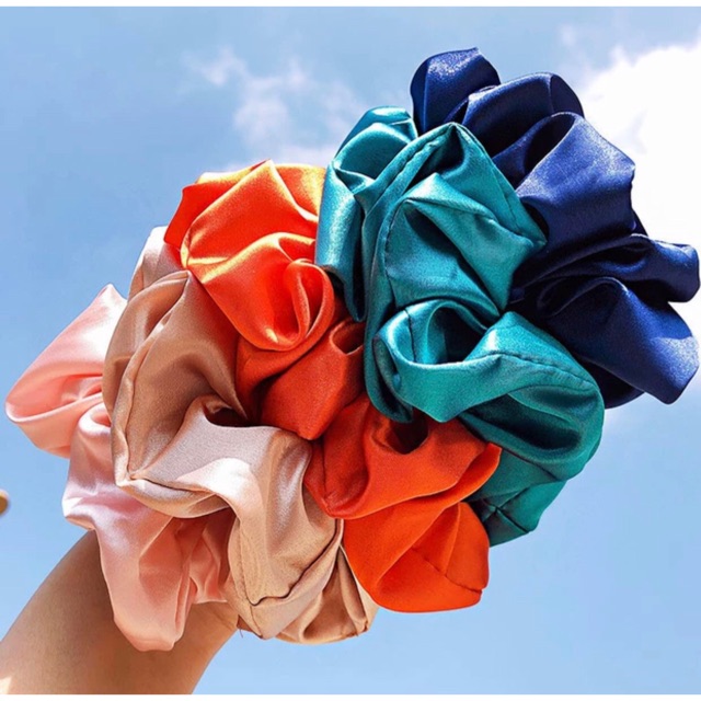 Cột tóc vải Scrunchies satin nhiều màu hot trend