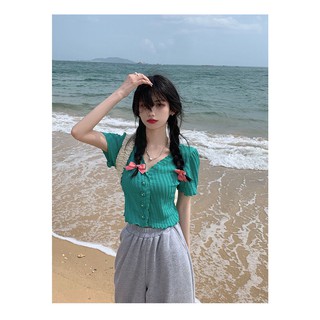 Áo len dệt kim cúc hoa