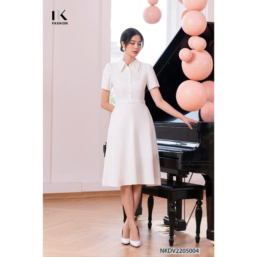 Đầm Nữ Cổ Đức NK Fashion Dáng Xòe Thiết Kế Bấu Mí Chéo, Chất Vải Hàn Dày Dặn Mềm Mát NKDV2205004