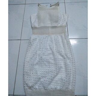 Thanh lý đầm body cổ yếm cao cấp mới 90%