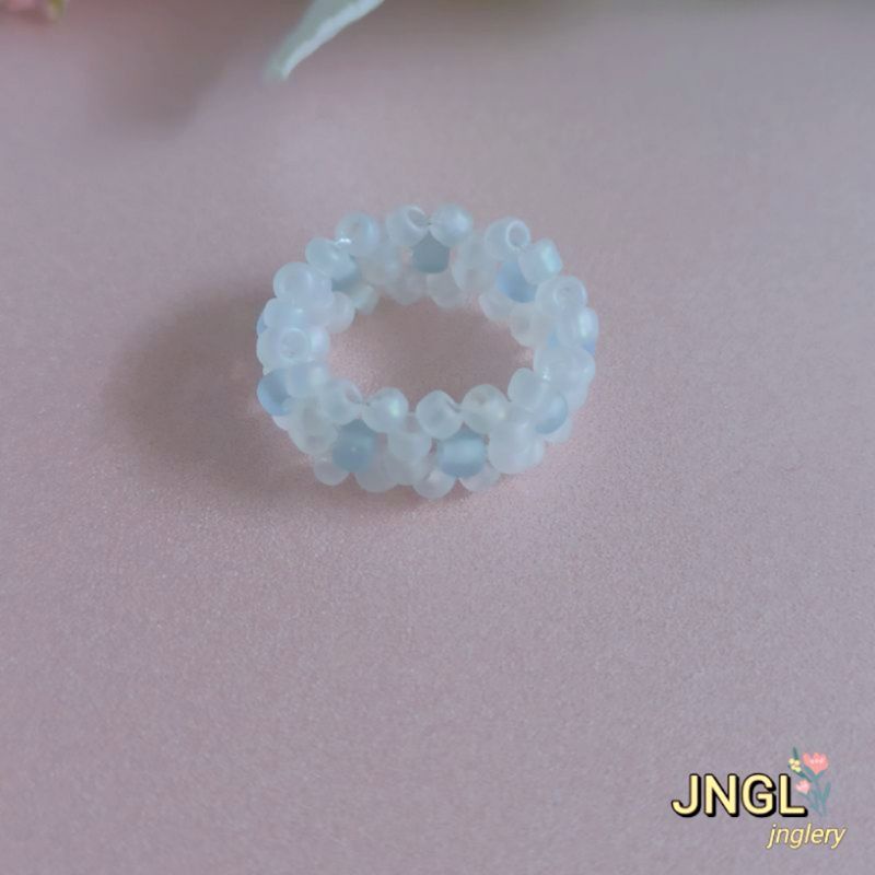 Vòng tay hoa hạt cườm hoa màu trắng