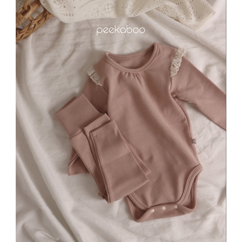 (Chính hãng) Bộ suit áo dài tay cài cúc đũng kèm quần dài cạp 5cm Petit thu đông 2022 Peekaboo made in Korea cho bé gái