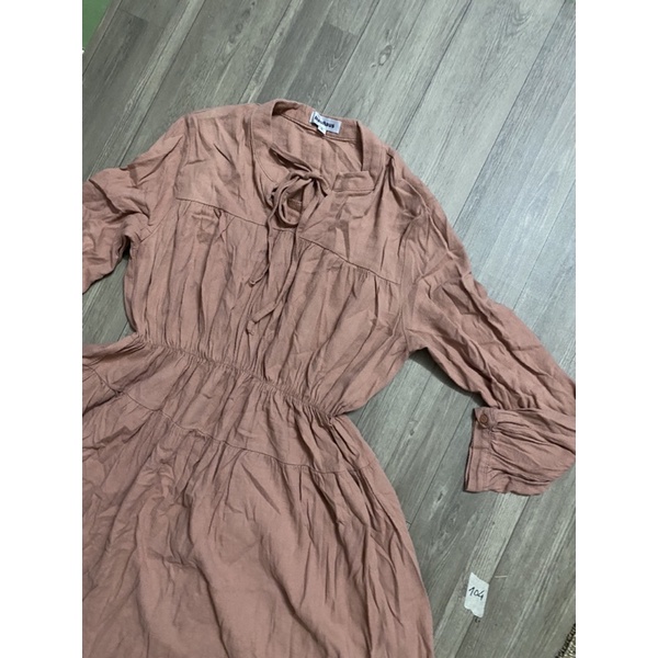 2hand đầm kiểu tay dài