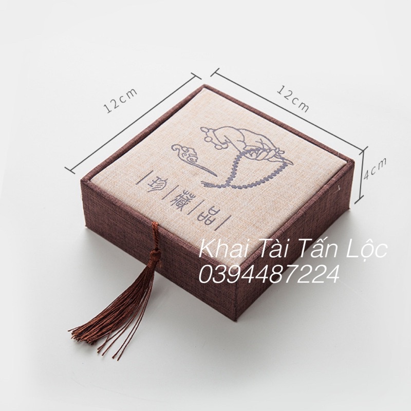 Hộp gấm lót vải vàng Tây Phật cầm tràng hạt đựng chuỗi , vòng phong thủy