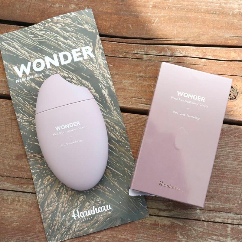 Kem dưỡng da chuyên sâu, ngăn ngừa lão hoá Haruharu Wonder Black Rice Hyaluronic Cream 50ml, 90ml