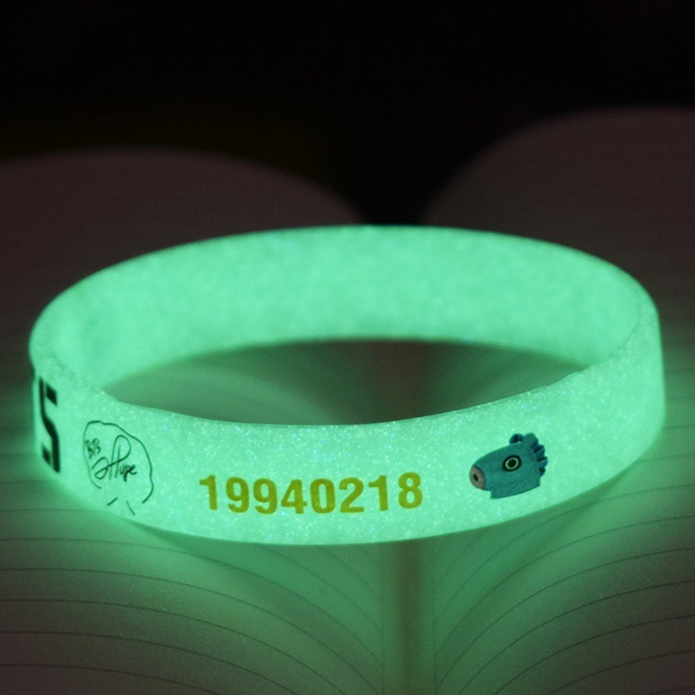 Vòng đeo tay silicon kiểu dáng thời trang phong cách KPOP BTS Bangtan Boys