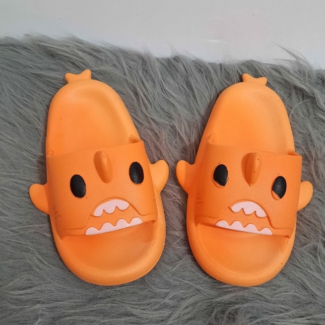 DÉP LÊ CÁ SIÊU MỀM CHO BÉ