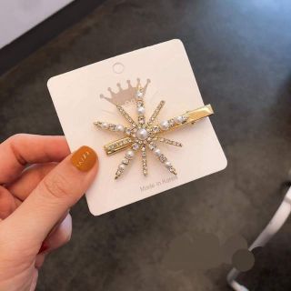 Kẹp tóc sao lấp lánh