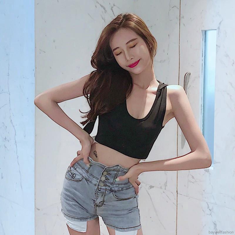 Áo nữ không tay phối nón thời trang Hàn Quốc sành điệu | BigBuy360 - bigbuy360.vn