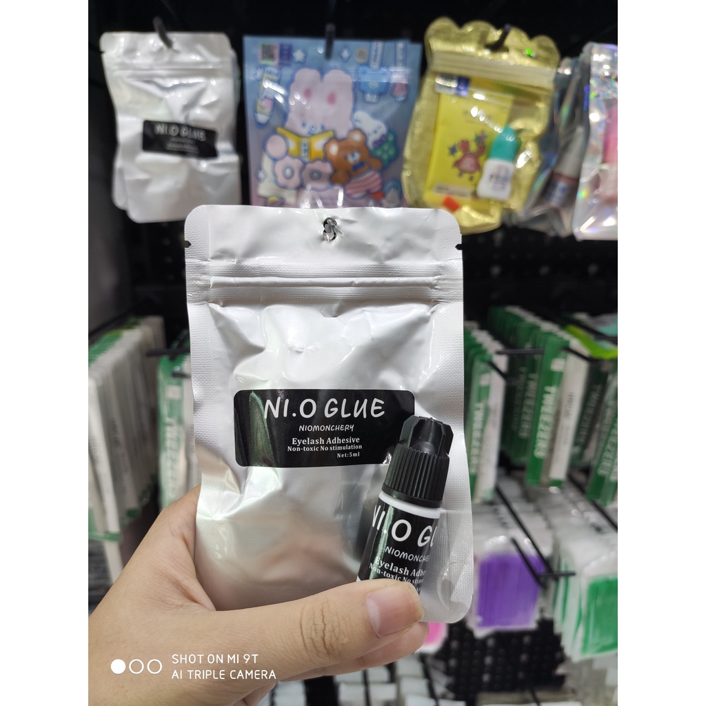KEO NỐI MI KHÔNG CAY N.I.O