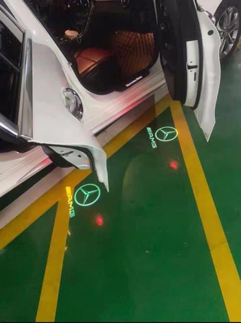 ĐÈN RỌI CỬA AMG