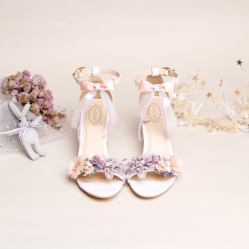 Giày cưới sandal cô dâu xinh xắn