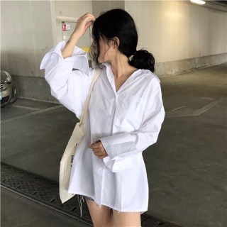 Sơmi trắng form rộng